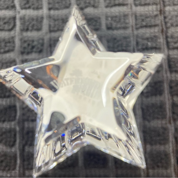 Waterford Crystal Shinning Star Paperweight 2”x3” Signed - Picture 4 of 6